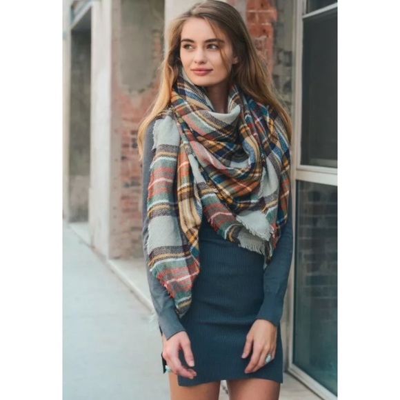 SOLD OUT Gray & Mustard Frayed Hem Blanket Scarf - Picture 2 of 4